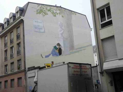 femme montrouge